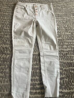 Old Navy White Skinny Jeans